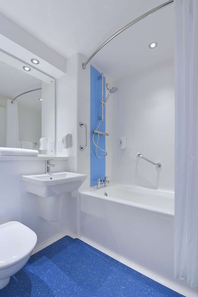 Travelodge Ludlow Woofferton Habitación foto